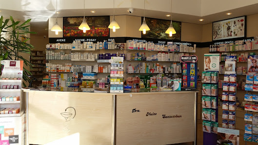 Farmacia Santesteban, Maite C. Raimundo Lanas, 12, BAJO(TRASERA, 31014 Pamplona, Navarra, España