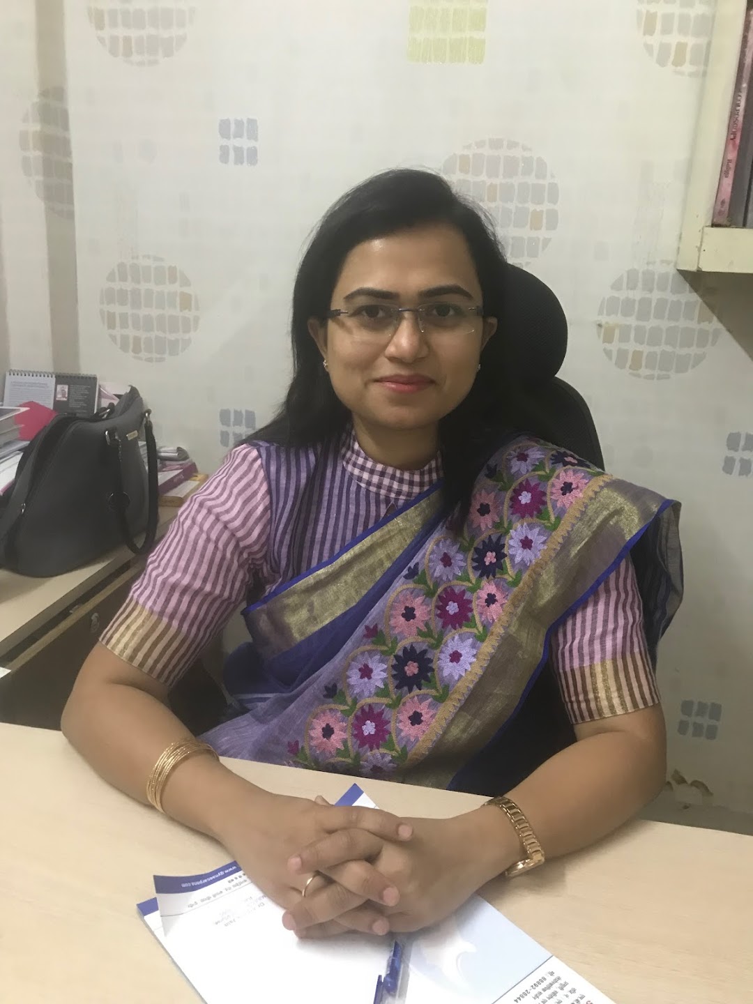 Dr Arpana Jain - Laparoscopic Surgeon - Gynecologist - Infertility Specialist
