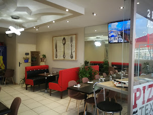 Photo n°42 de La Strada Pizza à Montceau-les-Mines ()