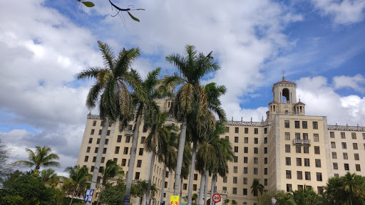 Hotels by the hour in Havana