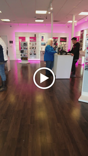 Cell Phone Store «T-Mobile», reviews and photos, 11700 Mukilteo Speedway B200, Mukilteo, WA 98275, USA