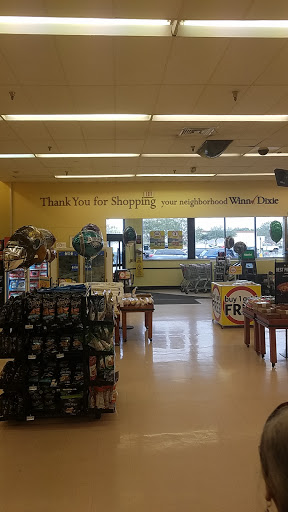 Grocery Store «Winn-Dixie», reviews and photos, 750 W Dr Martin Luther King Jr Blvd, Seffner, FL 33584, USA