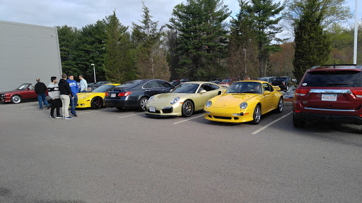 BMW Dealer «Herb Chambers BMW of Sudbury», reviews and photos, 128 Boston Post Rd, Sudbury, MA 01776, USA