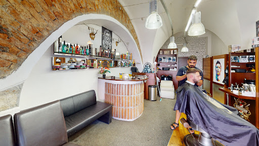 King of Barbers Hassam In Sankt Veit an der Glan