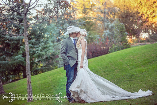 Boutique «Circle Park Bridal Boutique», reviews and photos, 4950 Keller Springs Rd #110, Addison, TX 75001, USA