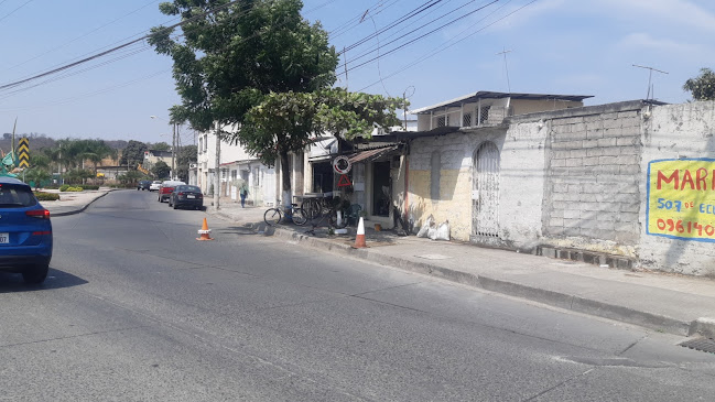 Opiniones de VULCANIZADORA "JEHOVA ES MI LUZ" en Guayaquil - Taller de reparación de automóviles
