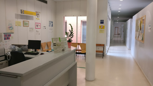 Consultorio Médico Natividad Cabrera en Montalbán de Córdoba, Córdoba
