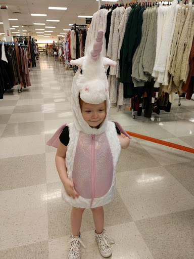 Discount Store «Bargain Hunt», reviews and photos, 821 S James Campbell Blvd, Columbia, TN 38401, USA