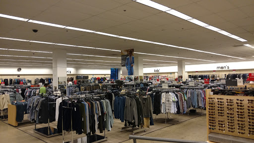 Department Store «Nordstrom Rack Downtown San Francisco», reviews and photos, 555 9th St, San Francisco, CA 94103, USA