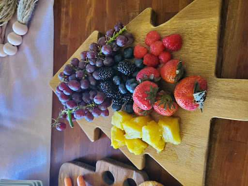 Lodge «The Farmhouse Inn», reviews and photos, 108 W Swan St, Centerville, TN 37033, USA