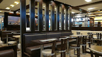Atmosphère du Restauration rapide McDonald's à Montesson - n°11