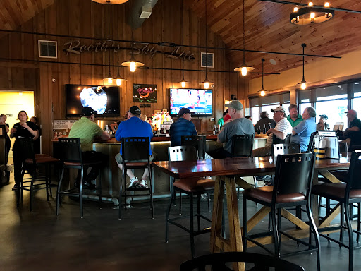 Golf Course «Harvest Hill Golf Center», reviews and photos, 3052 Transit Rd, Orchard Park, NY 14127, USA