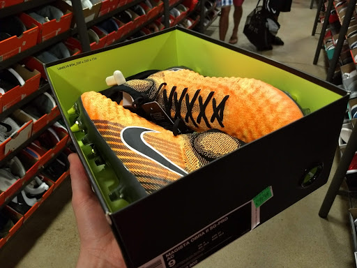 Clothing Store «Nike Factory Store», reviews and photos, 2700 Potomac Mills Cir #511, Woodbridge, VA 22192, USA