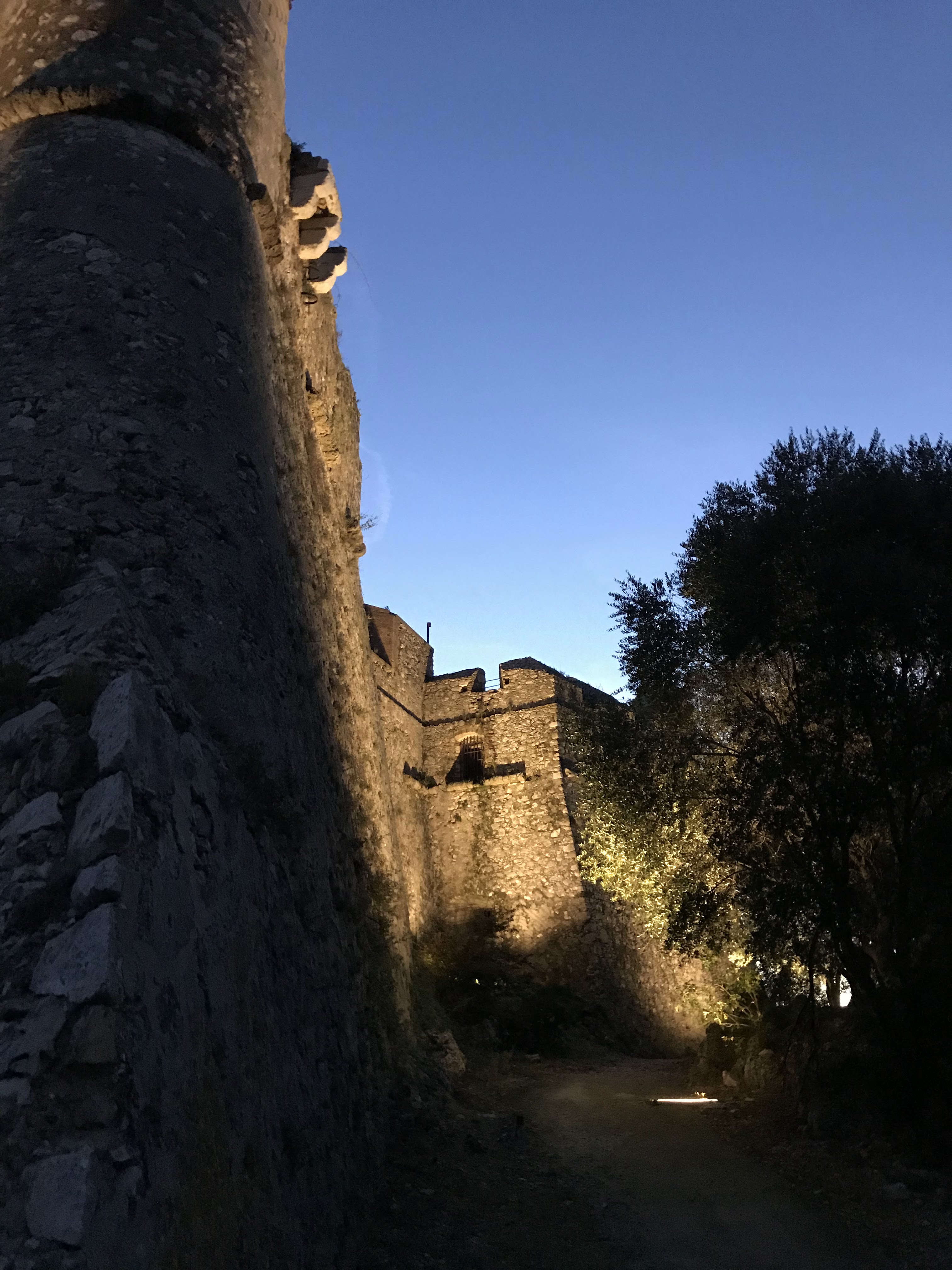 Photo n° 11 de l'avis de Aleksei.i fait le 11/01/2020 à 12:31