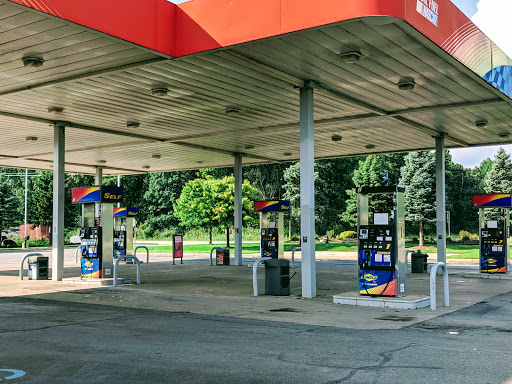 Gas Station «Sunoco Gas Station», reviews and photos, 35777 S Huron Rd, New Boston, MI 48164, USA