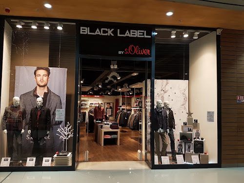 BLACK LABEL By S Oliver à Claira