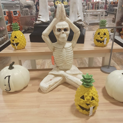 Department Store «T.J. Maxx», reviews and photos, 25 Robert Dr, South Easton, MA 02375, USA