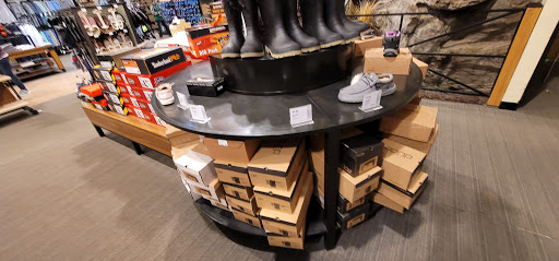 Outdoor Sports Store «Field & Stream», reviews and photos, 2075 Interchange Rd, Erie, PA 16509, USA