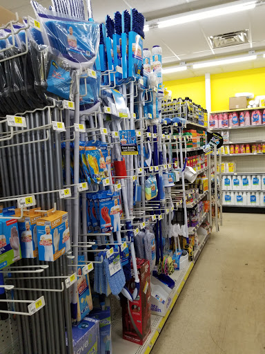 Discount Store «Dollar General», reviews and photos, 7930 Sheridan Rd, Kenosha, WI 53143, USA