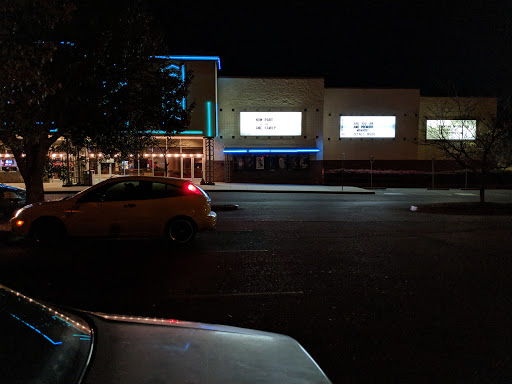Movie Theater «AMC Johnson City 14», reviews and photos, 1805 N Roan St, Johnson City, TN 37601, USA