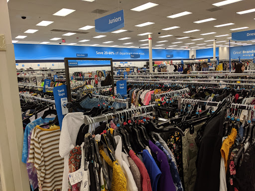 Clothing Store «Ross Dress for Less», reviews and photos, 701 N Milwaukee Ave, Vernon Hills, IL 60061, USA