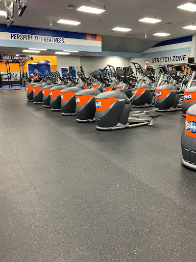 Health Club «Crunch - Oakland Park», reviews and photos, 3500 N Andrews Ave, Oakland Park, FL 33309, USA