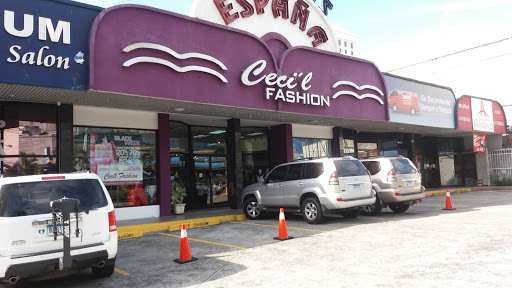 Stores to buy women's clothing Panama