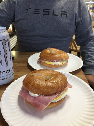 Donut Shop «American Donuts Shop», reviews and photos, 3355 Iowa Ave, Riverside, CA 92507, USA