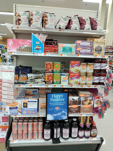 Grocery Store «Hannaford Supermarket», reviews and photos, 21 Essex Way, Essex Junction, VT 05452, USA