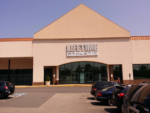 Gym «Life Time Athletic», reviews and photos, 9602 Main Street, Fairfax, VA 22031, USA