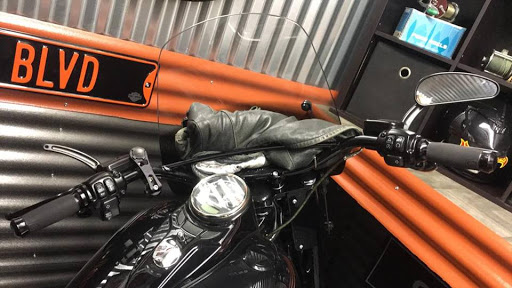 Harley-Davidson Dealer «Santa Clarita Harley-Davidson», reviews and photos, 21130 Centre Pointe Pkwy, Santa Clarita, CA 91350, USA