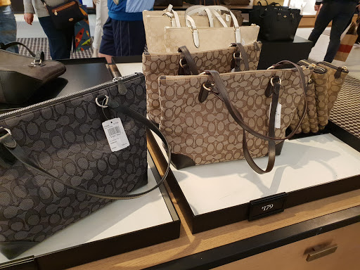 Store «Coach», reviews and photos, 8375 Arroyo Cir A059, Gilroy, CA 95020, USA