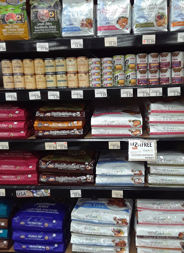 Pet Supply Store «Pet Depot», reviews and photos, 244 Seville St, Florence, AL 35630, USA