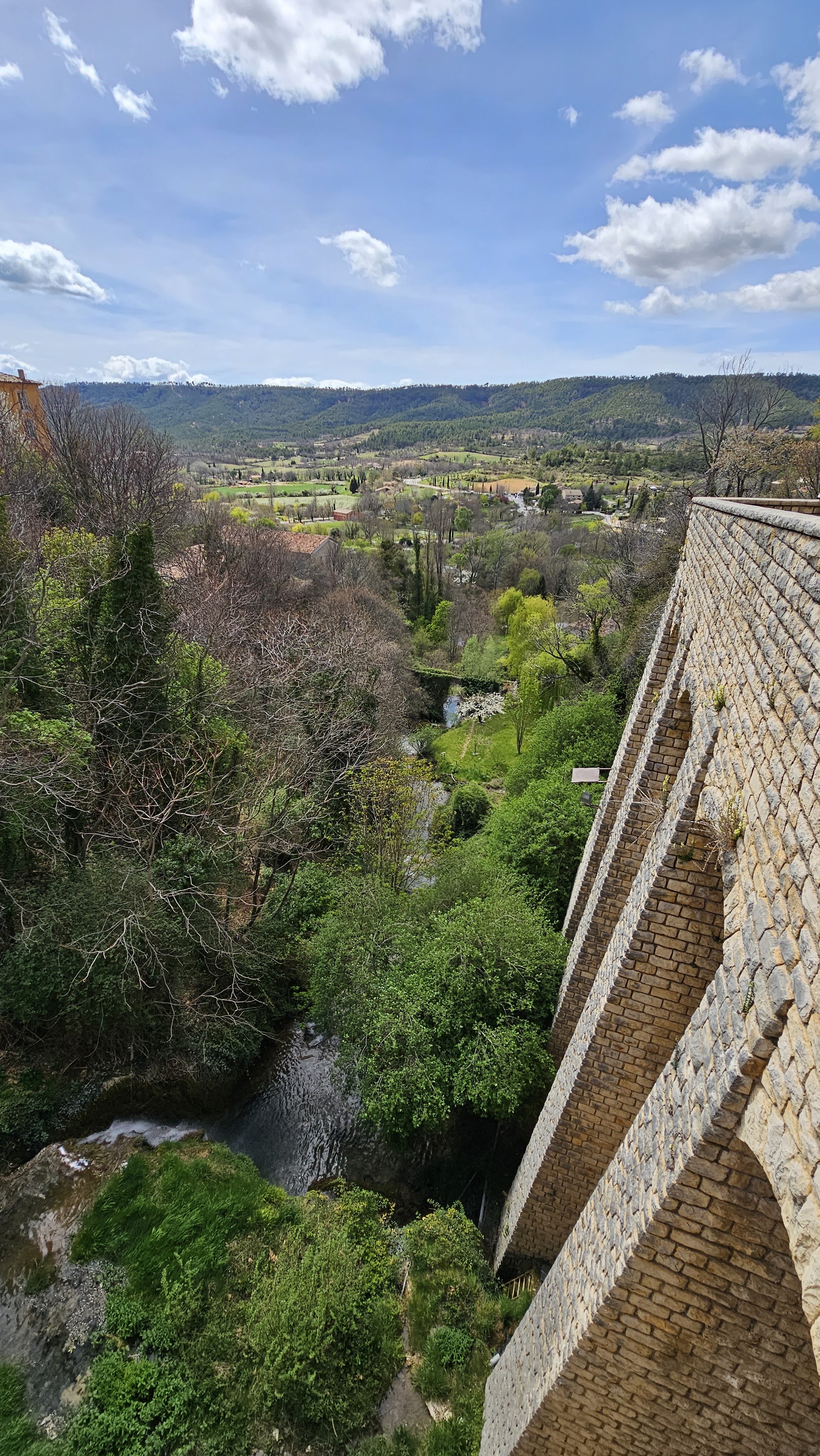 Photo n° 50 de l'avis de Bruiser.� fait le 13/04/2023 à 06:04