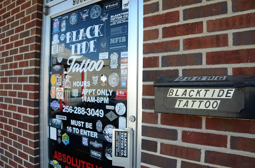 Explore hair stylist tattoo ideas, creative tattoo ideas in Huntsville, available at Blacktide Tattoo Co.