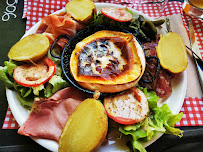 Raclette du Restaurant français AUBERGE du Petit Mas à Issoire - n°2