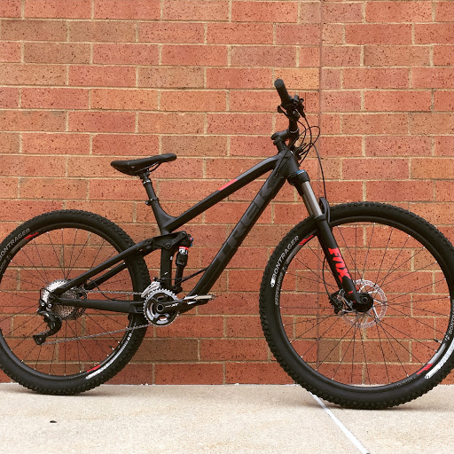 Bicycle Store «Trek Bicycle Columbus Dublin», reviews and photos, 2720 Sawmill Pl Blvd, Columbus, OH 43235, USA