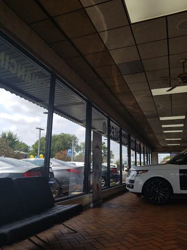 Used Car Dealer «Driven Auto Sales», reviews and photos, 6800 W 79th St, Burbank, IL 60459, USA