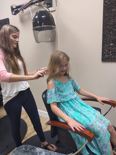 Beauty Salon «Simply Irresistible Nail & Hair Salon», reviews and photos, 231 E Rich Ave, DeLand, FL 32724, USA