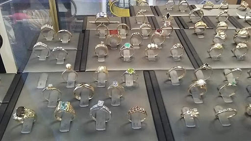 Pawn Shop «Newport Pawn Shop», reviews and photos, 224 SW Coast Hwy, Newport, OR 97365, USA