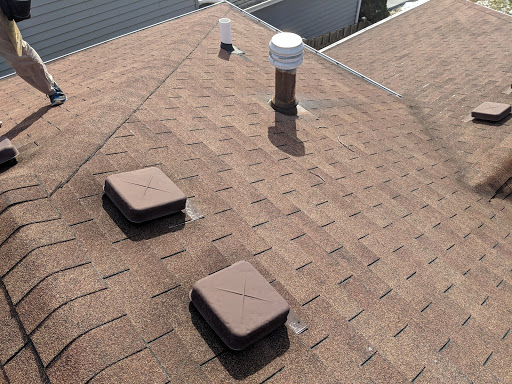 Roofing Contractor «Expert Roofing Inc», reviews and photos, 171 Erick St, Crystal Lake, IL 60014, USA