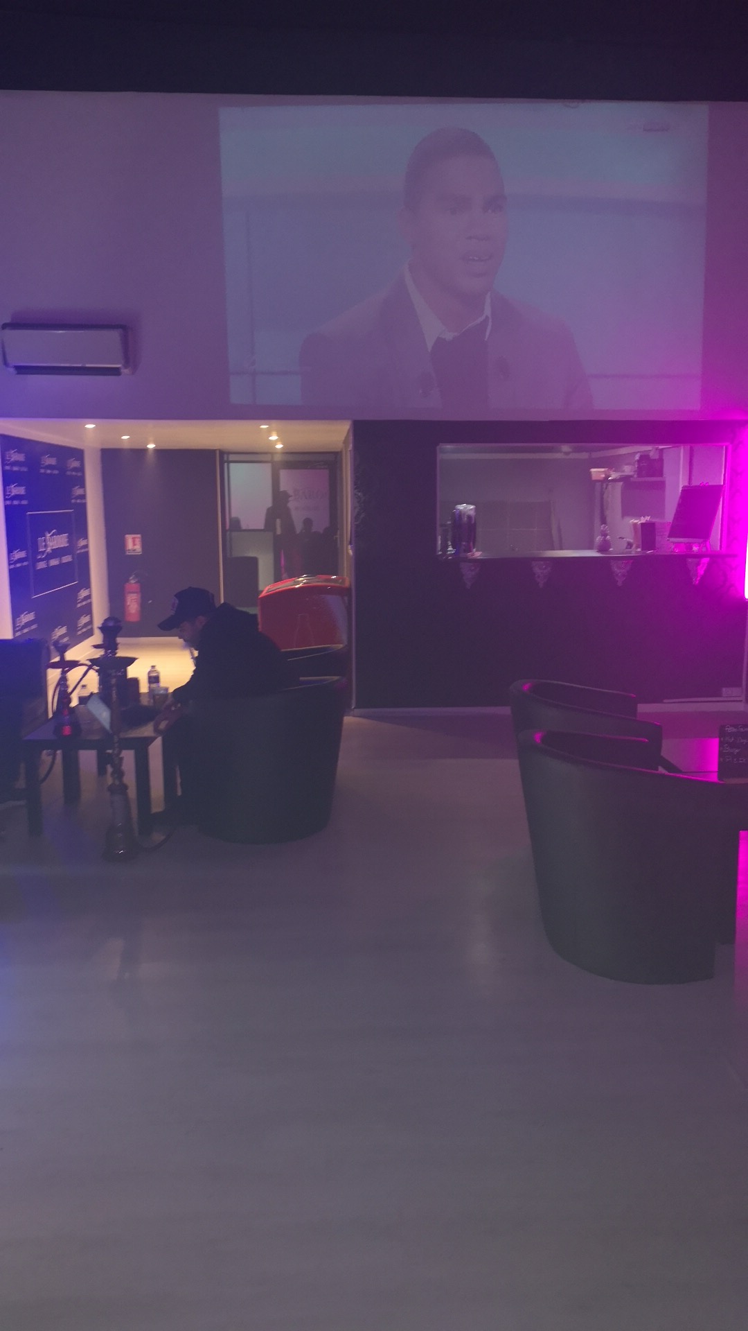 Photo n° 2 de l'avis de El.a fait le 11/01/2019 à 02:14
