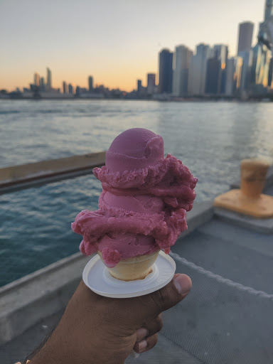 Ice Cream Shop «Original Rainbow Cone», reviews and photos, 840 E Grand Ave, Chicago, IL 60611, USA