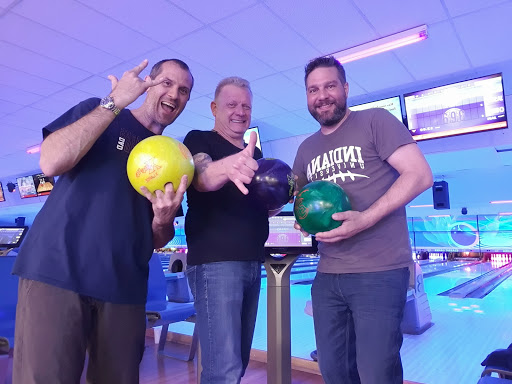 Bowling Alley «Classic Bowling Lanes», reviews and photos, 1421 N Willis Dr, Bloomington, IN 47404, USA