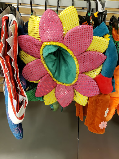 Pet Supply Store «PetSmart», reviews and photos, 12142 Jefferson Ave, Newport News, VA 23602, USA