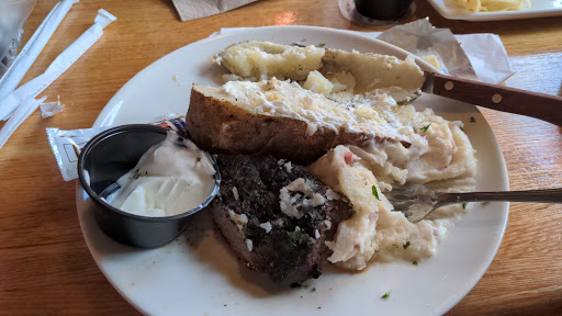 Shopping Mall «Bay Plaza Shopping Center», reviews and photos, 2100 Bartow Ave, Bronx, NY 10475, USA