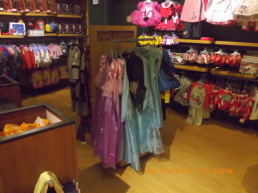 Shopping Mall «Palisades Center», reviews and photos, 1000 Palisades Center Dr, West Nyack, NY 10994, USA