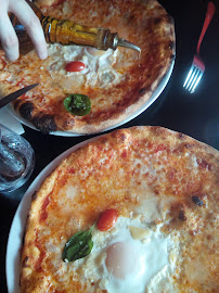 Pizza du Restaurant italien Fratello Restaurant Lounge à Le Kremlin-Bicêtre - n°14