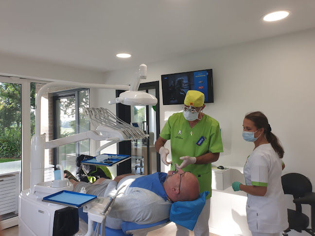 Beoordelingen van Dentiste Dino Oepen in Eupen - Tandarts