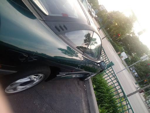 Used Car Dealer «Automart - Used Cars», reviews and photos, 4201 E Lake St, Minneapolis, MN 55406, USA